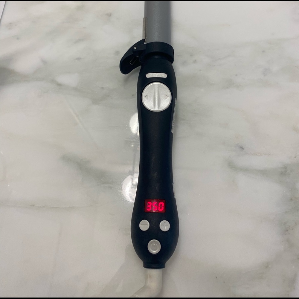 Beachwaver 1.25” rotating curling iron